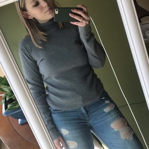 Gray turtleneck
